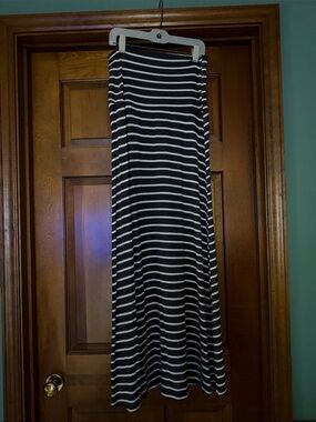 Classic Gray & Off-White Striped Maxi Skirt